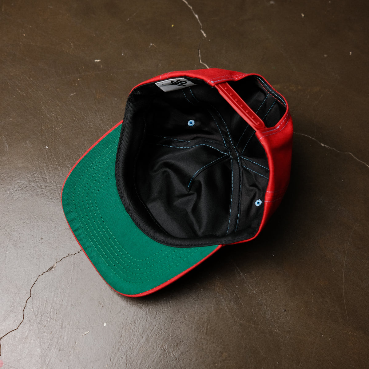 YOK STUDIO CAP - RED